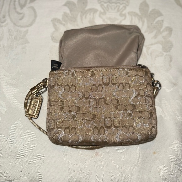 Coach Signature C Lurex Wristlet in Gold & Silver - Picture 5 of 6